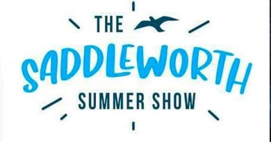 Saddleworth-show