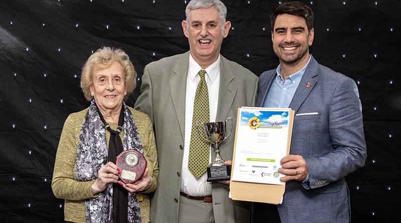 grasscroft-gardeners-double-delight-at-winning-award